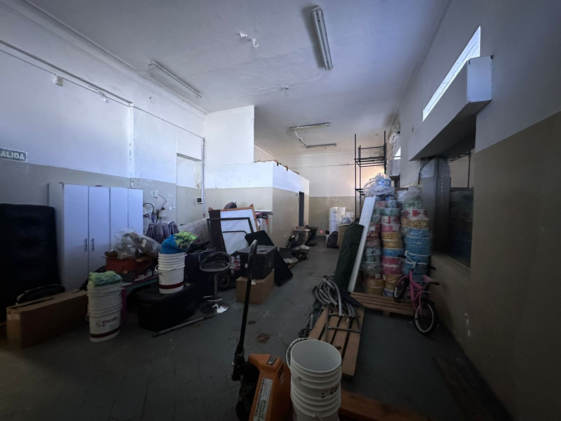 Alquiler Local Comercial Supermercado Deposito