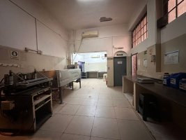 Commercial Premises for Rent – Supermarket Warehouse