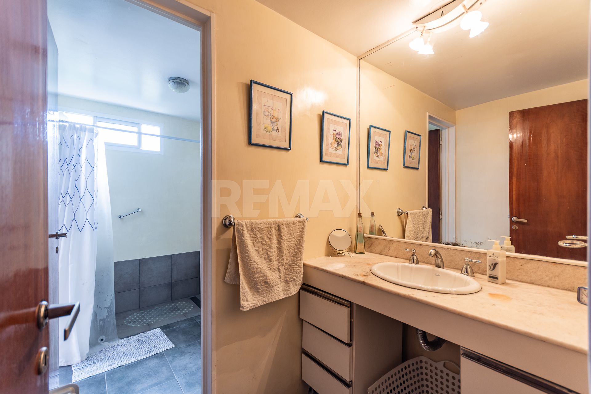Venta Dúplex 4 Amb Con Patio Y Cochera En Florida