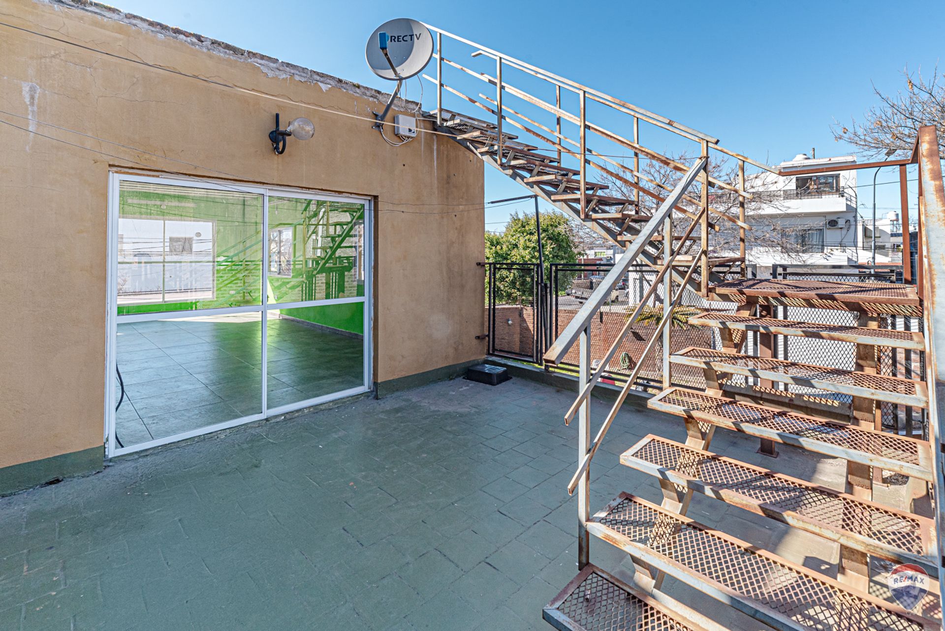 Venta casa Villa Martelli con quincho y jardin