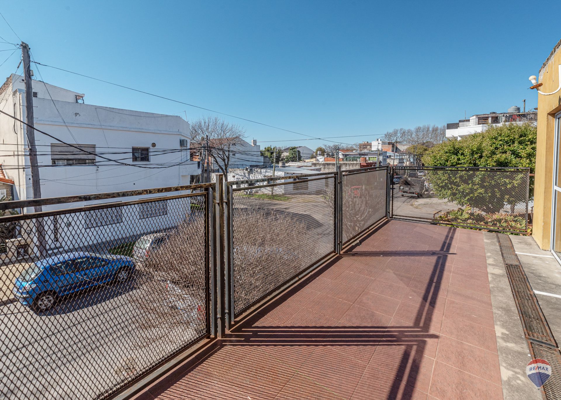 Venta casa Villa Martelli con quincho y jardin