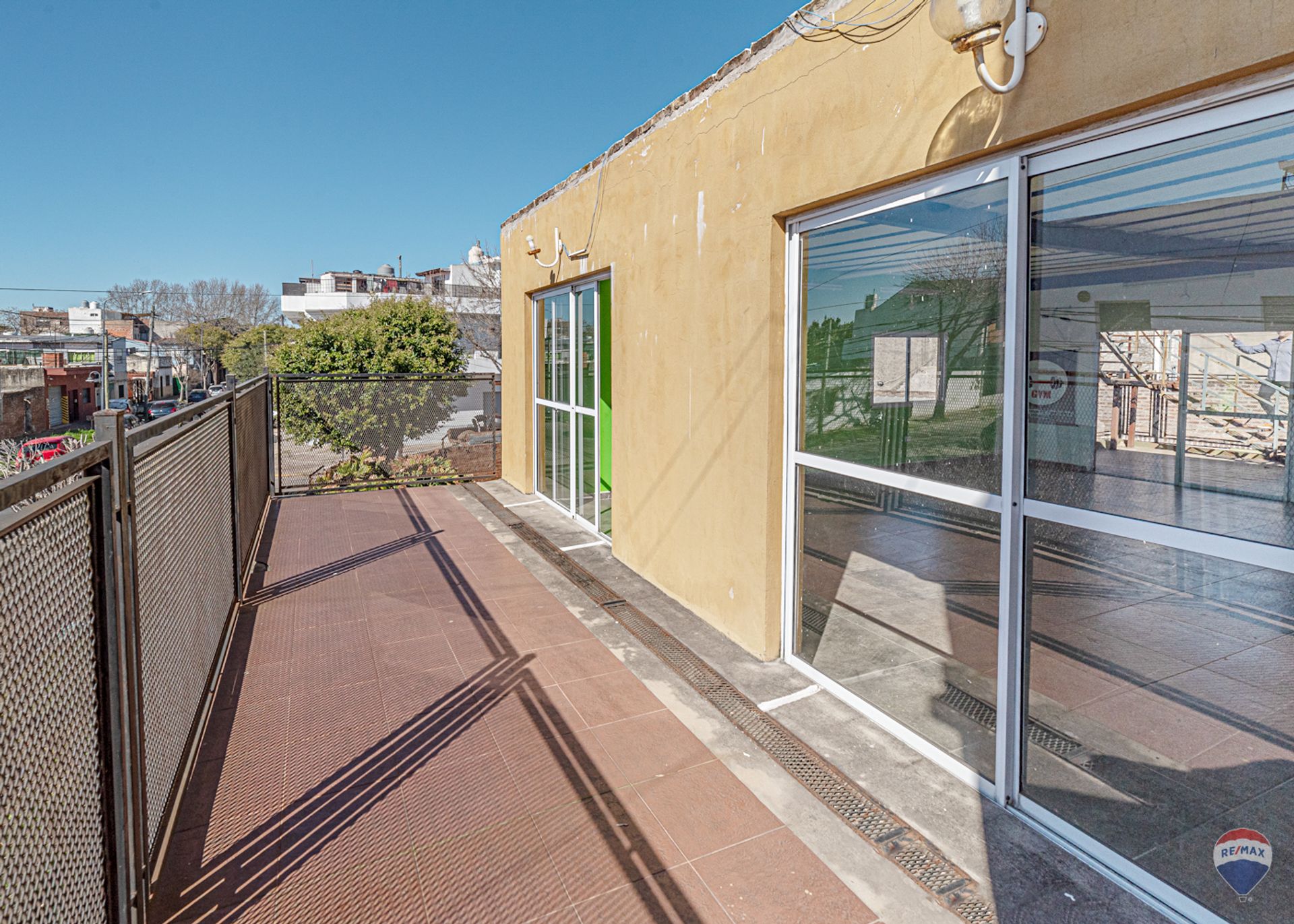 Venta casa Villa Martelli con quincho y jardin