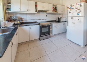 Venta casa Villa Martelli con quincho y jardin