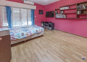 Venta casa Villa Martelli con quincho y jardin