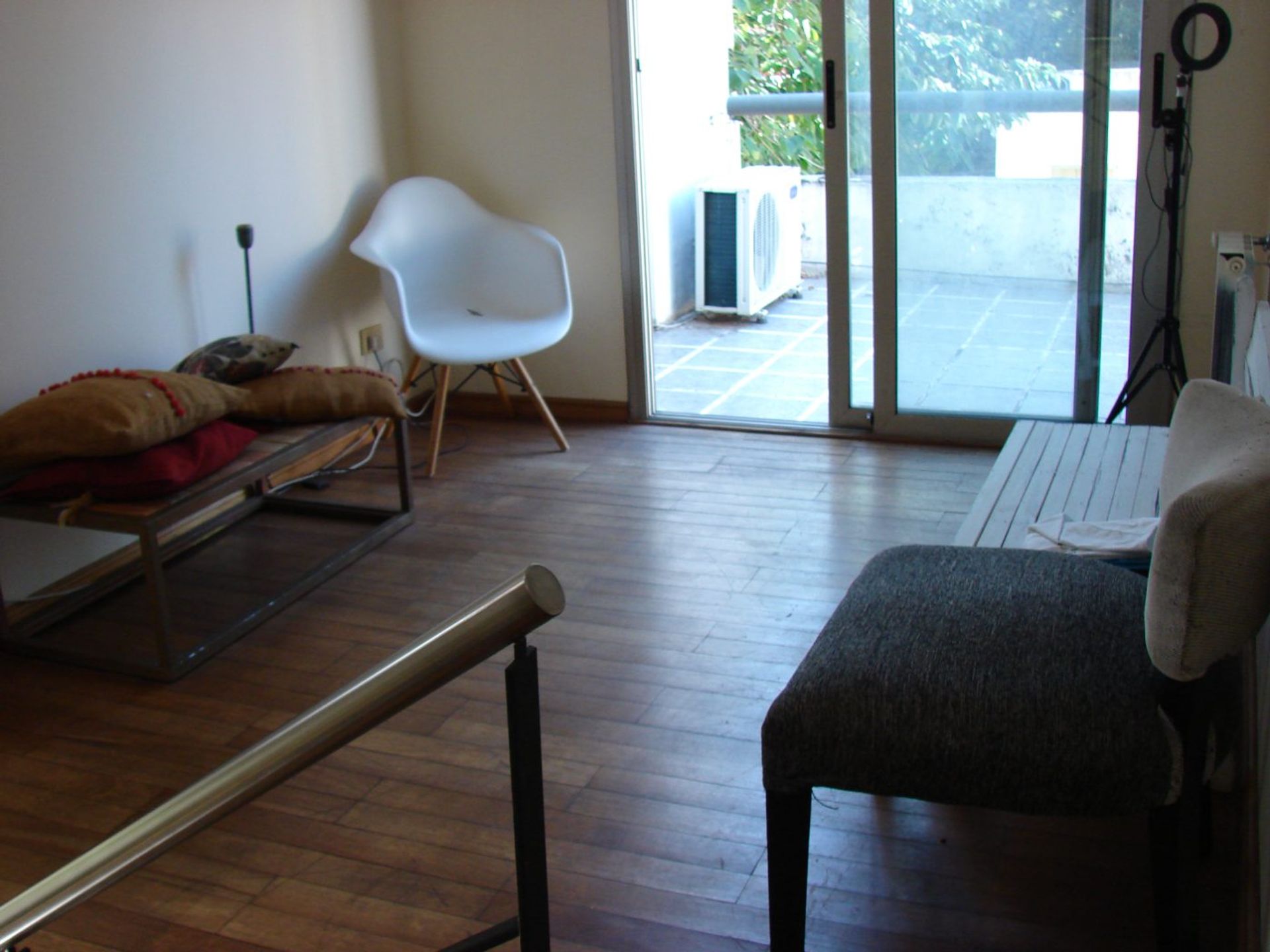 Venta Casa 7 Ambientes con pileta y Quincho Beccar