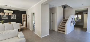 VENTA casa 4 ambientes, dep. y pileta LA DAMASIA