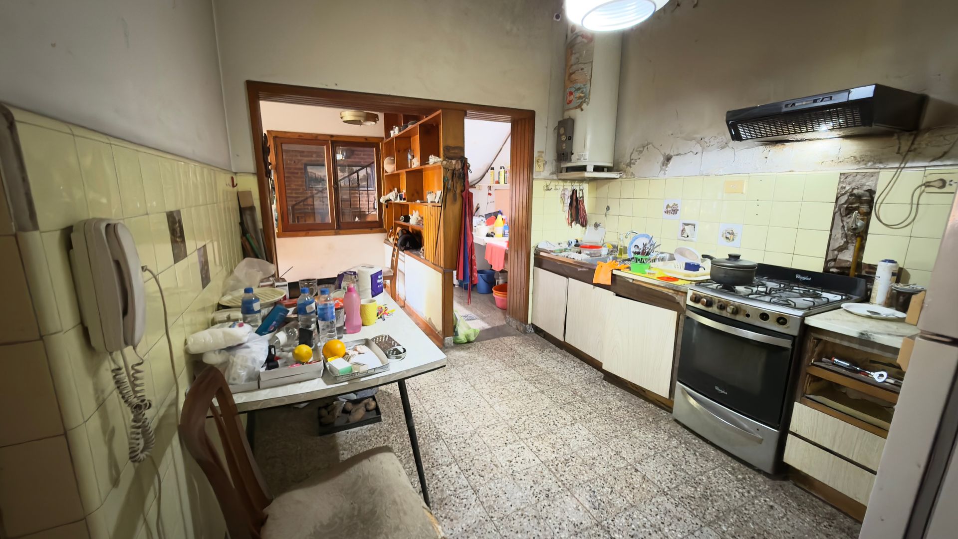 Venta casa a refaccionar en Martinez