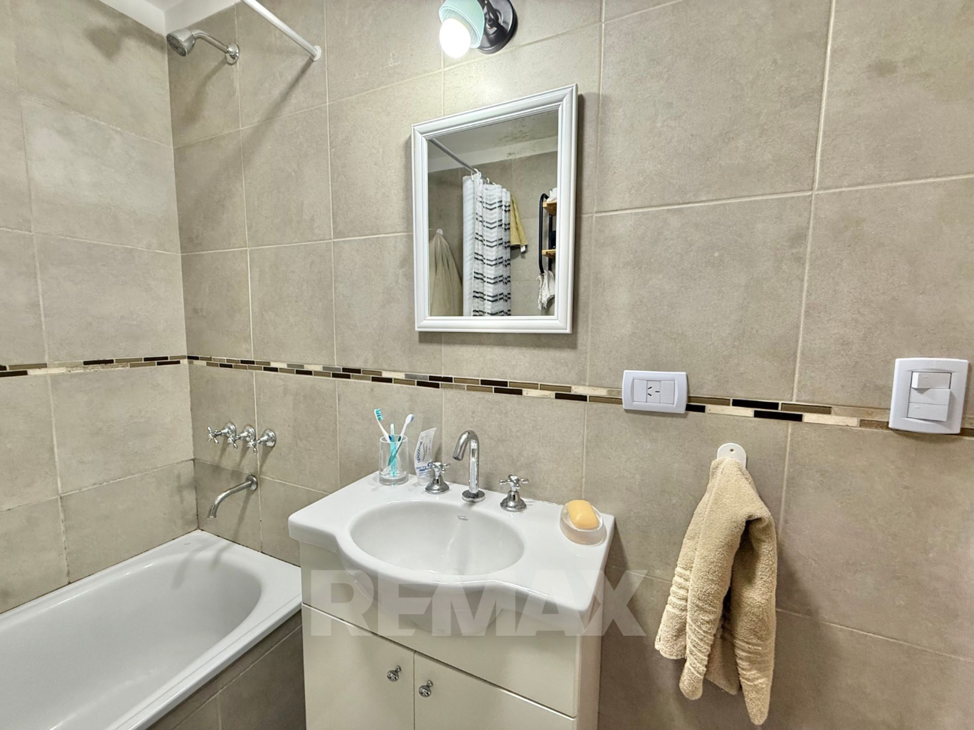 Departamento 2 Amb Villa Martelli Cochera Balcon