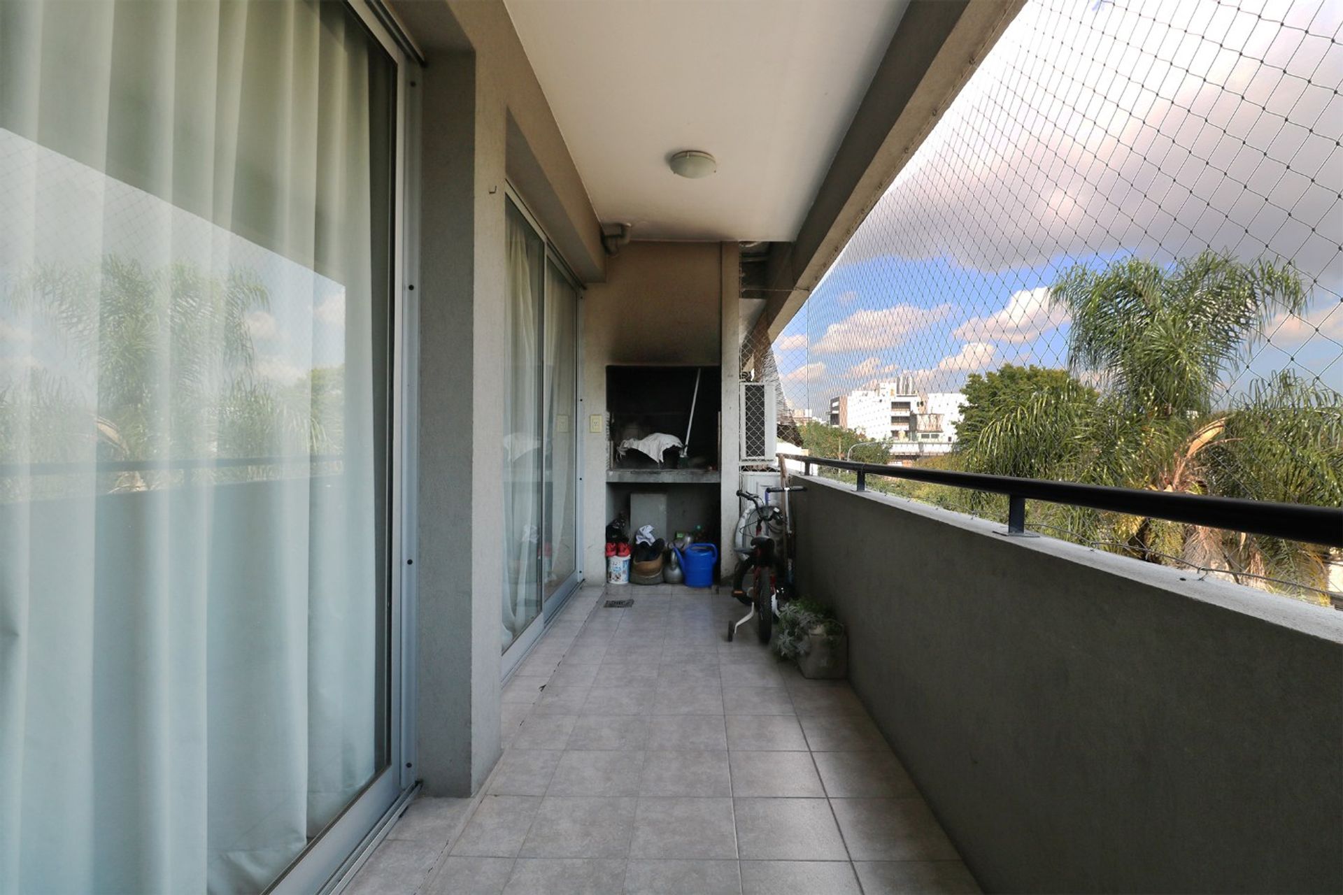 Departamento 3 Ambientes y 2 Cocheras Florida