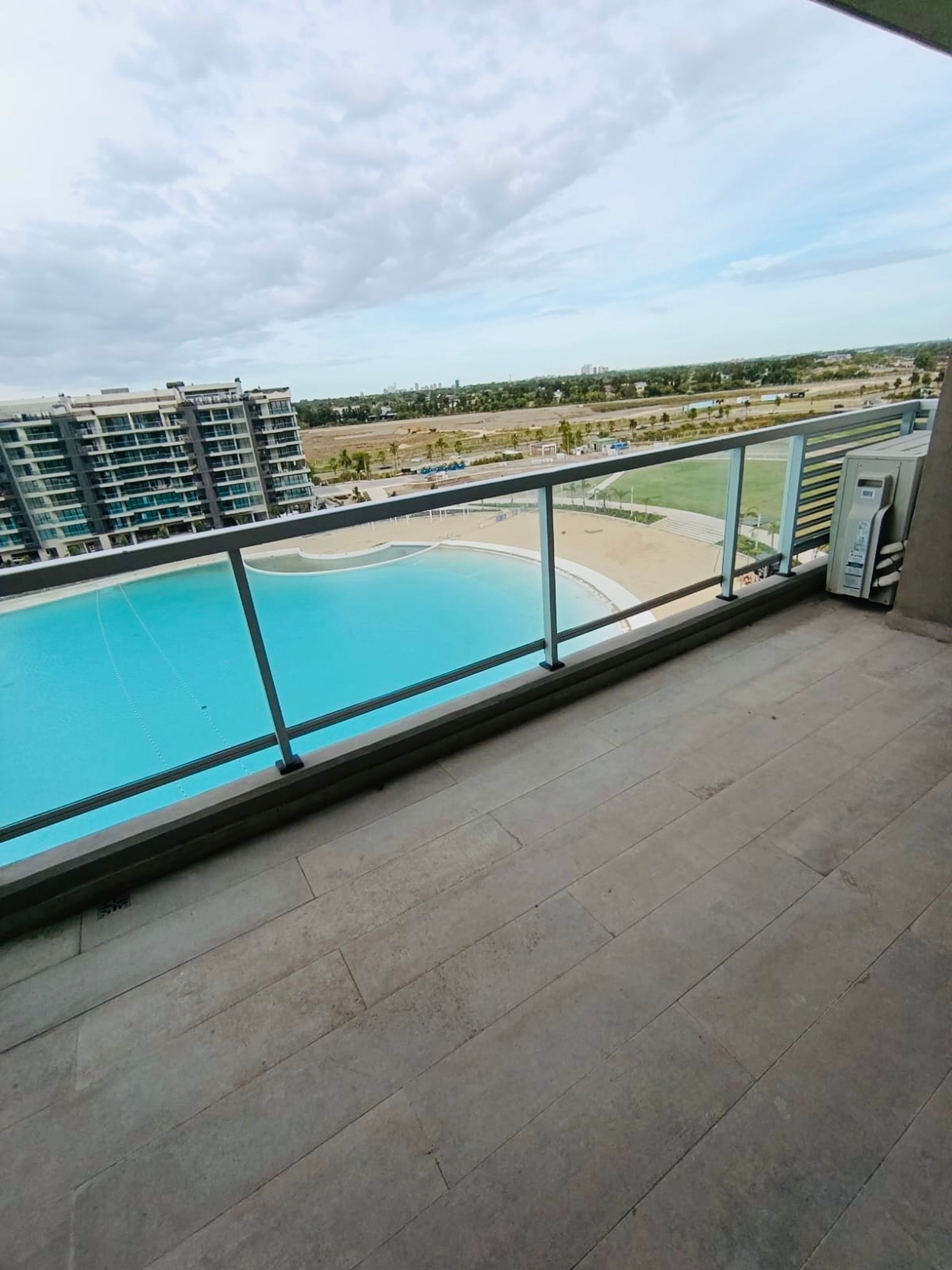 Venta Departamento 3 Amb Remeros Beach Cochera