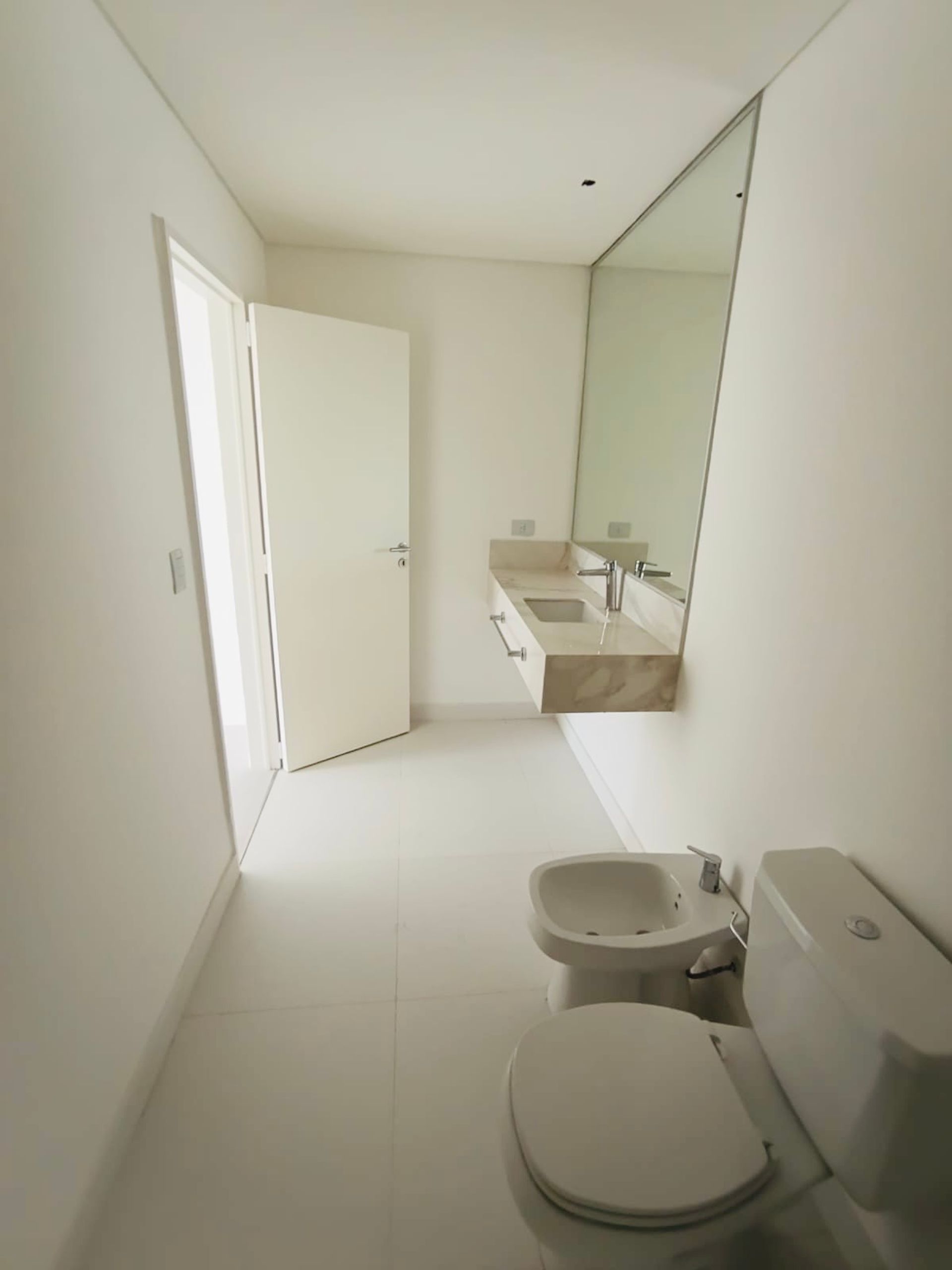 Venta Departamento 2 Amb Remeros Beach Cochera