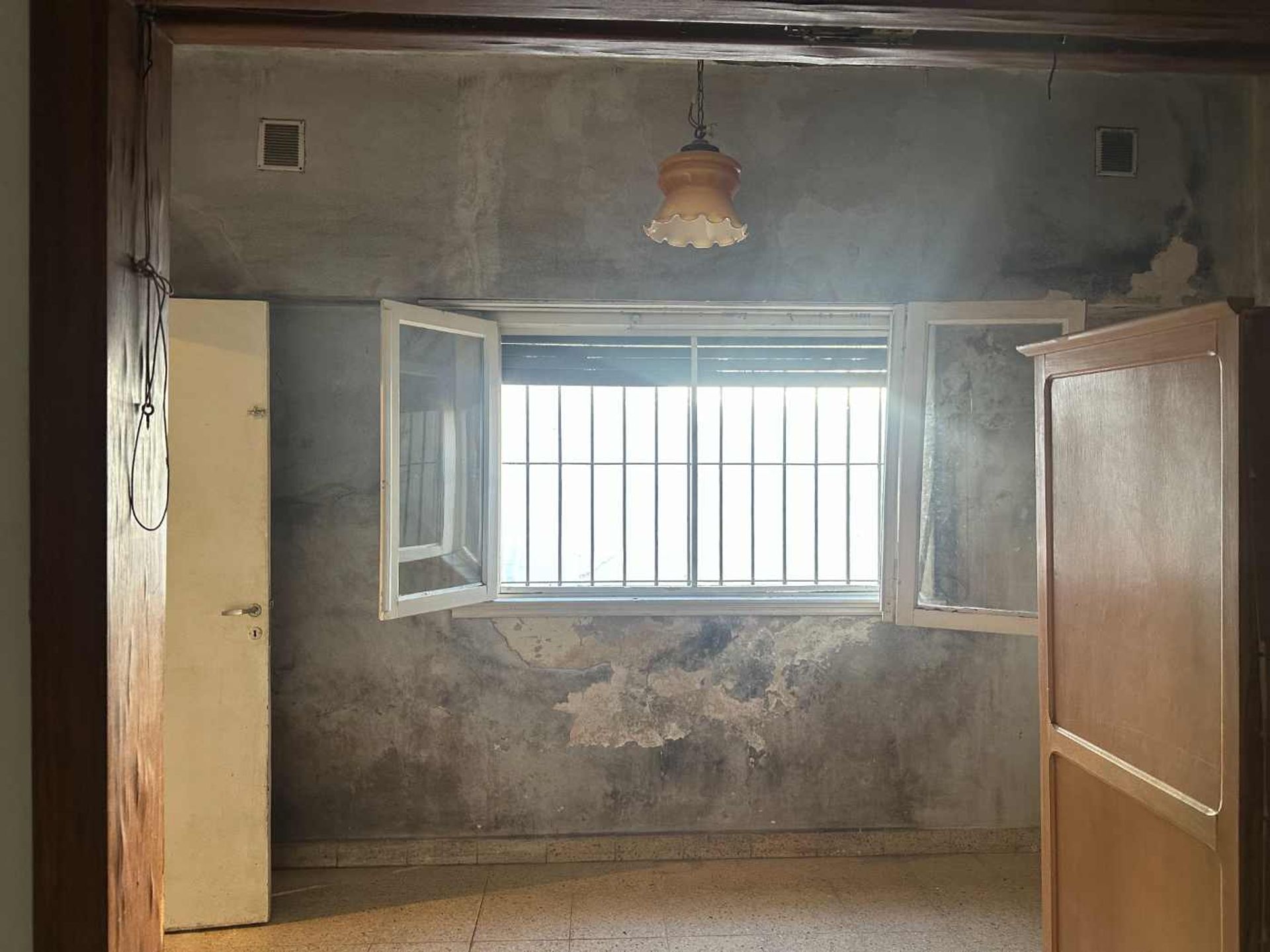 Casa 3 Ambientes-Don Torcuato– A Refaccionar