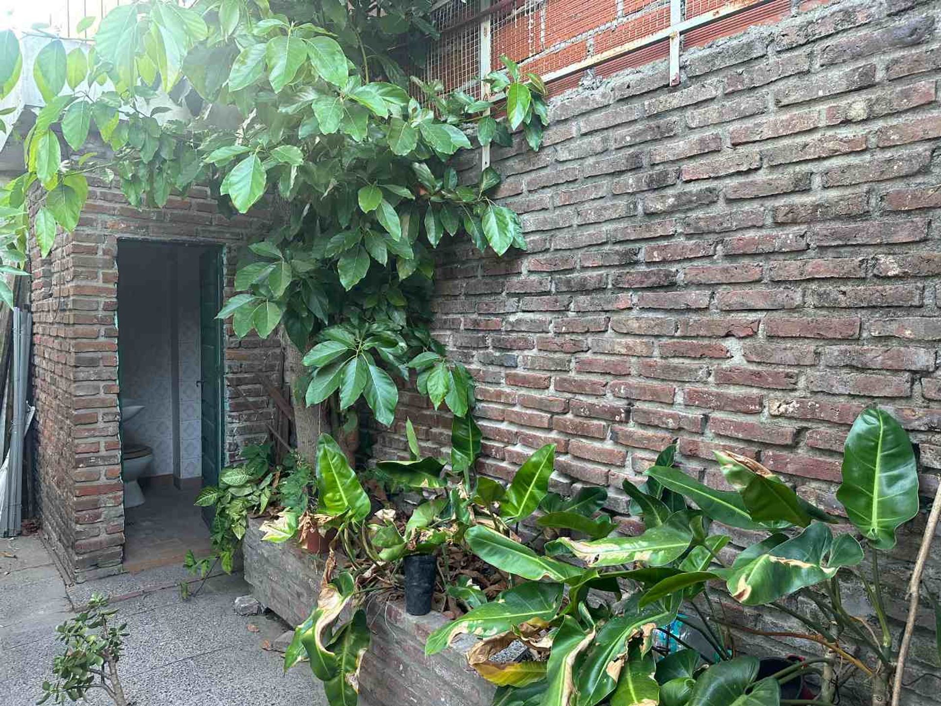 Casa 3 Ambientes-Don Torcuato– A Refaccionar