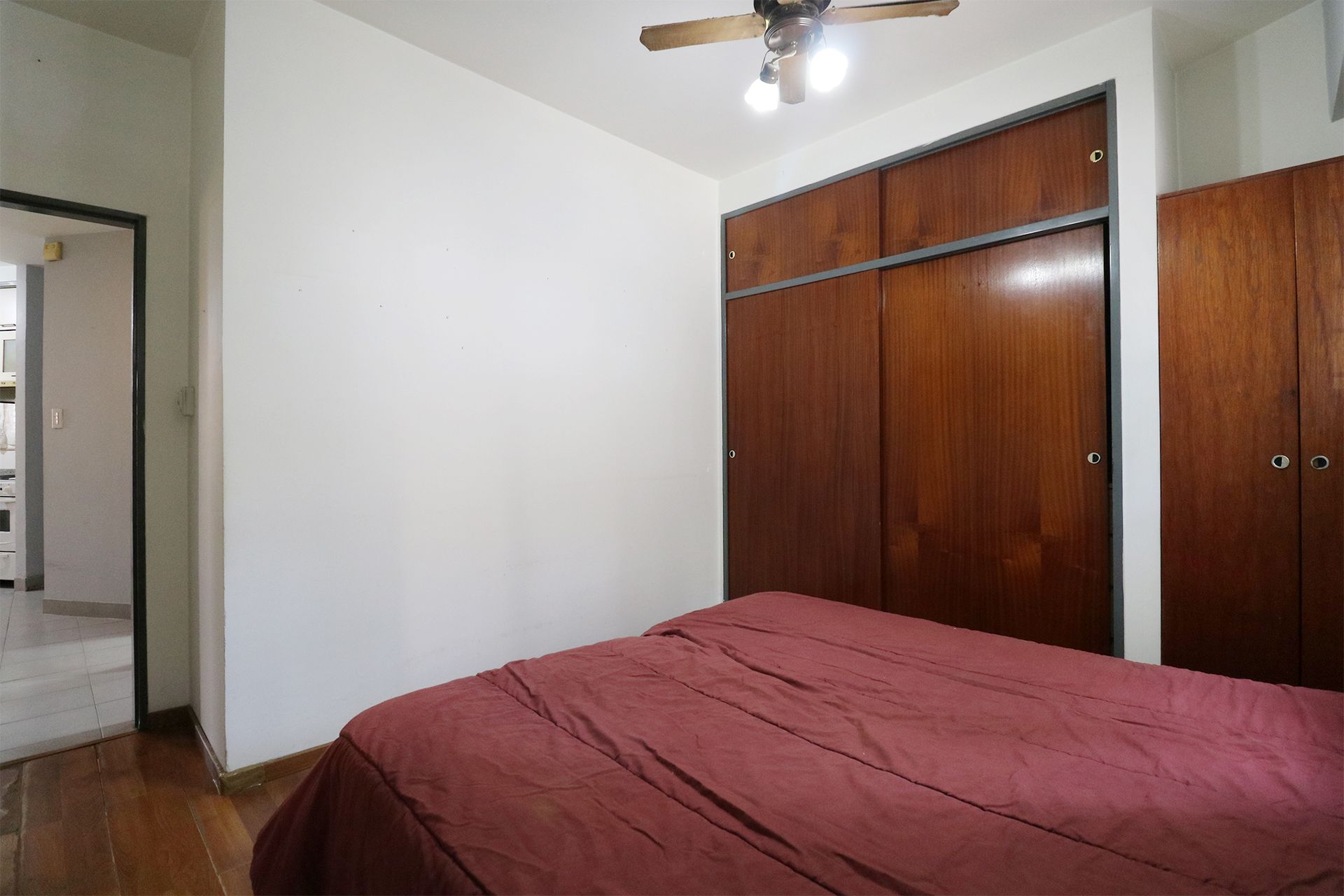 Venta Ph 2 Ambientes C/Escrit Y Patio Carapachay