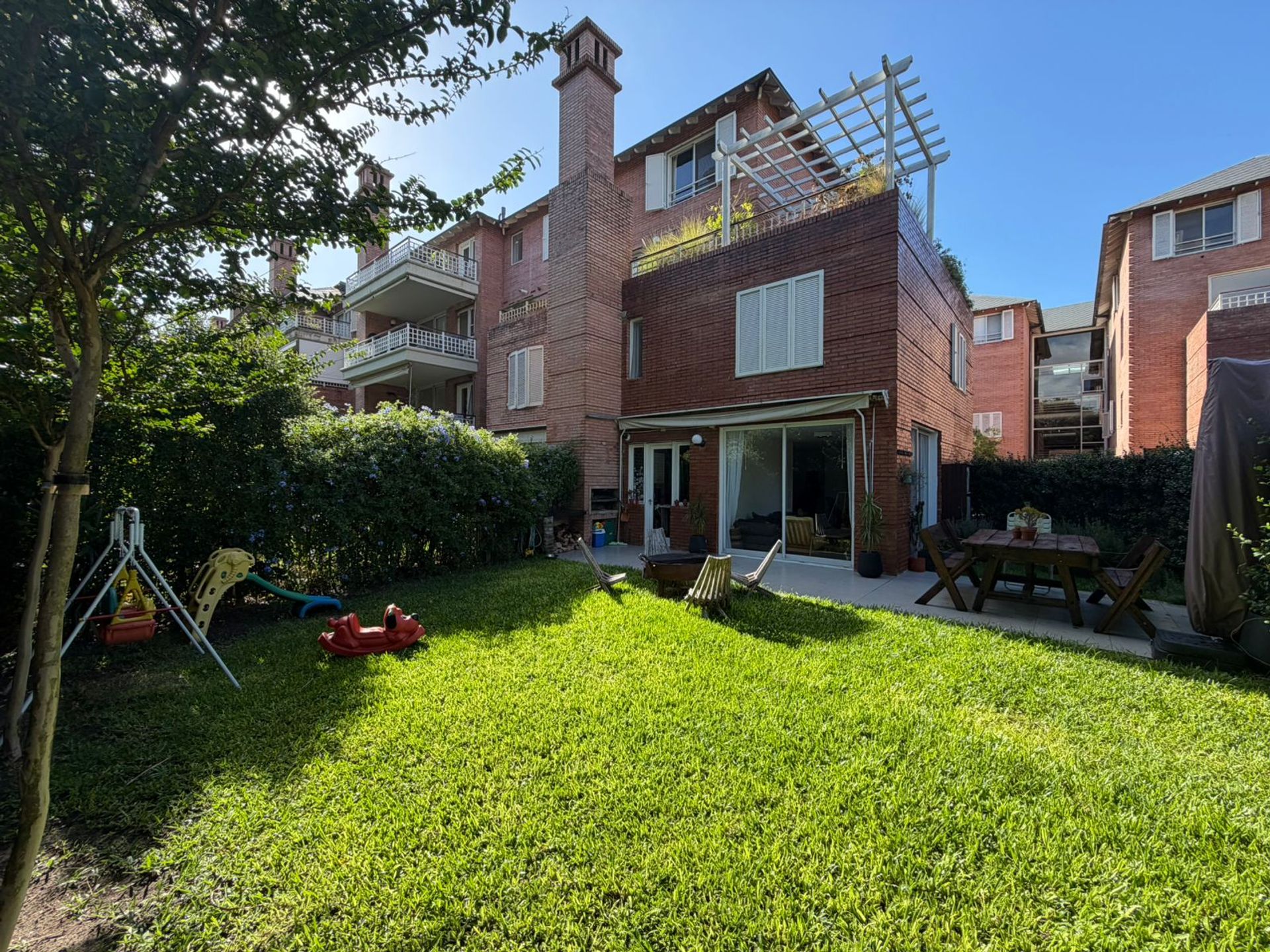 Venta Depto 3 Amb Cochera Jardines De San Isidro