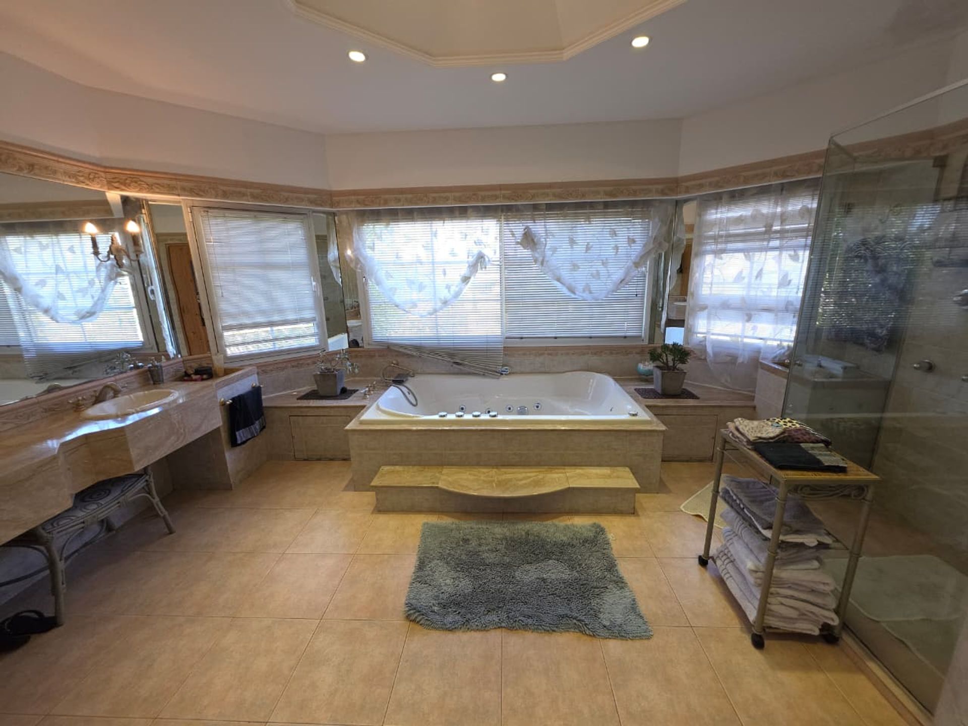 Venta Casa 6 Amb Club De Campo Hacoaj Lote 1000 M2