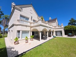 Venta Casa 6 Amb Club De Campo Hacoaj Lote 1000 M2