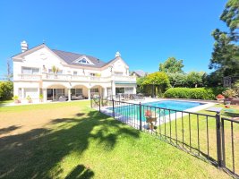 Venta Casa 6 Amb Club De Campo Hacoaj Lote 1000 M2