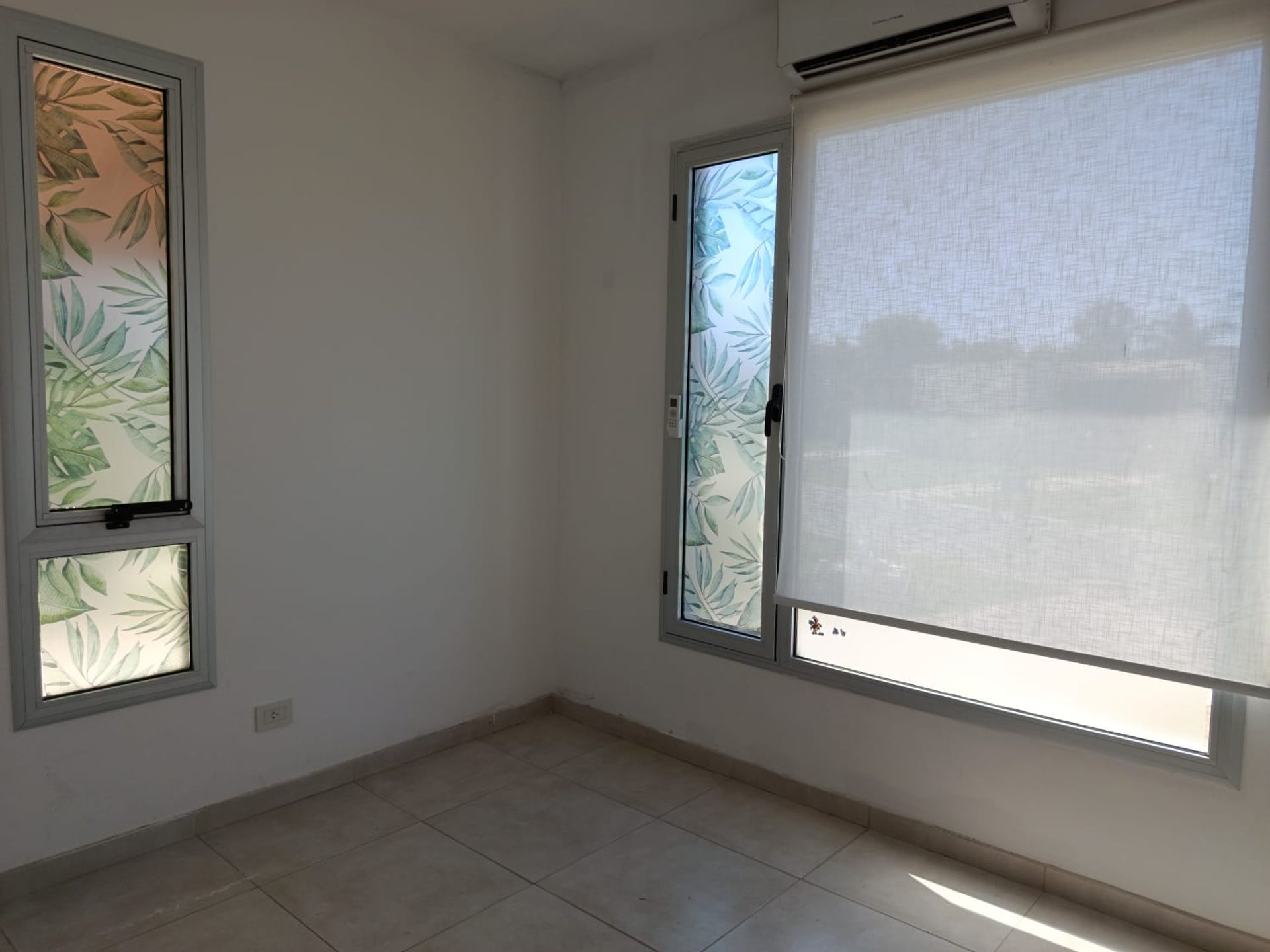 Casa 5 Amb. En Alquiler B° Alvear De Benavidez