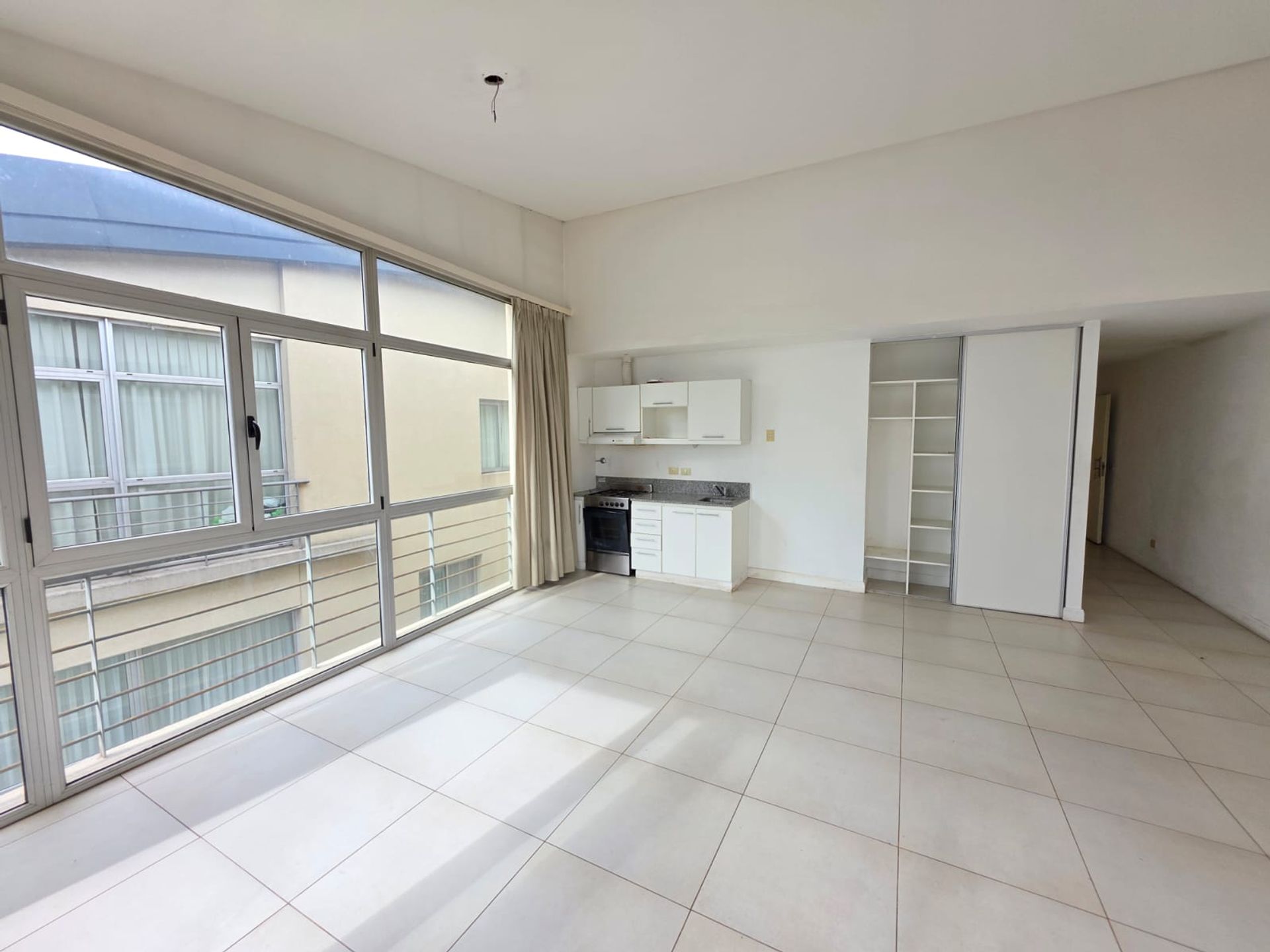Alq Depto 2 Amb En Tigre Con Cochera Y Amenities