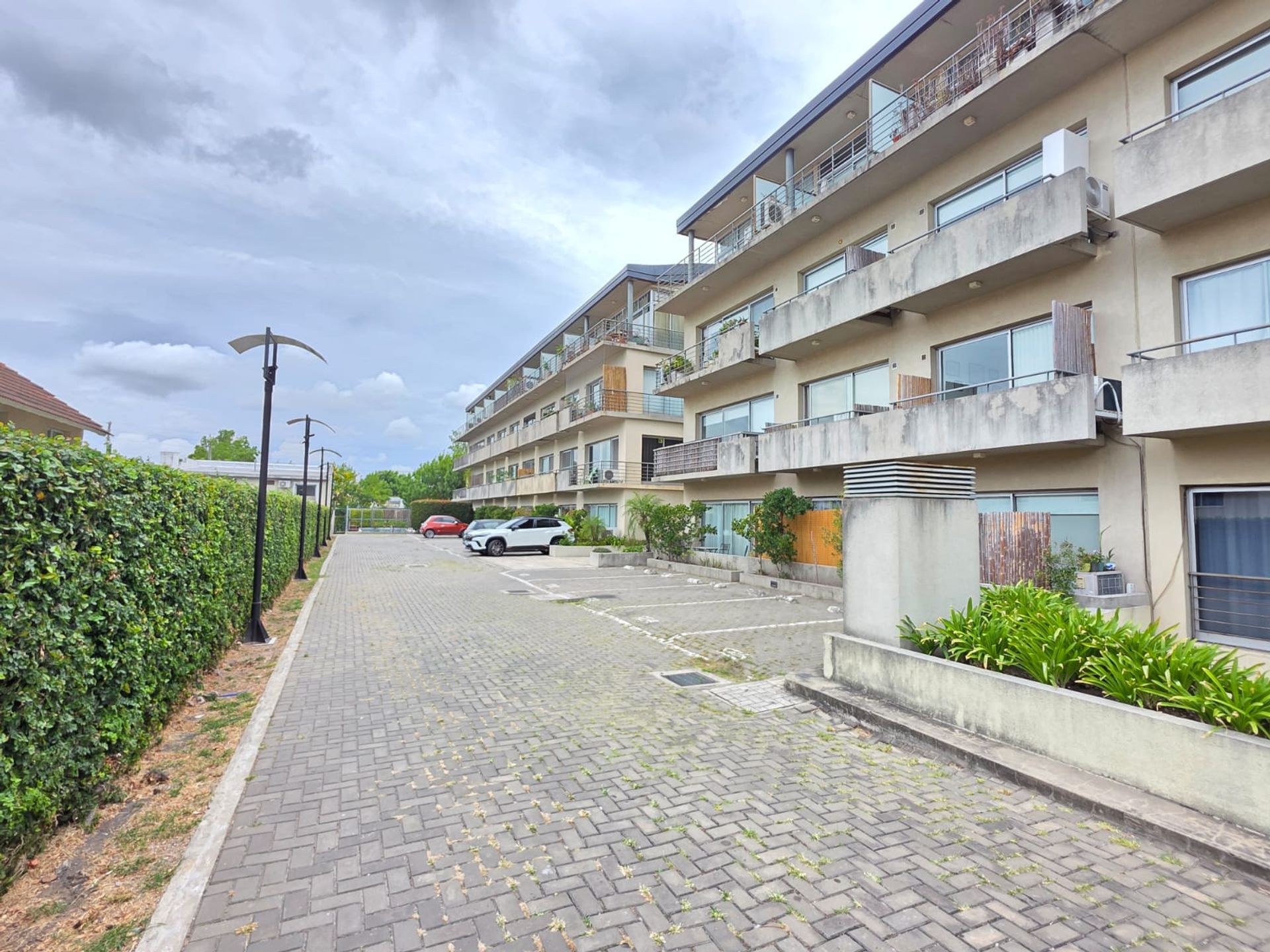 Alq Depto 2 Amb En Tigre Con Cochera Y Amenities