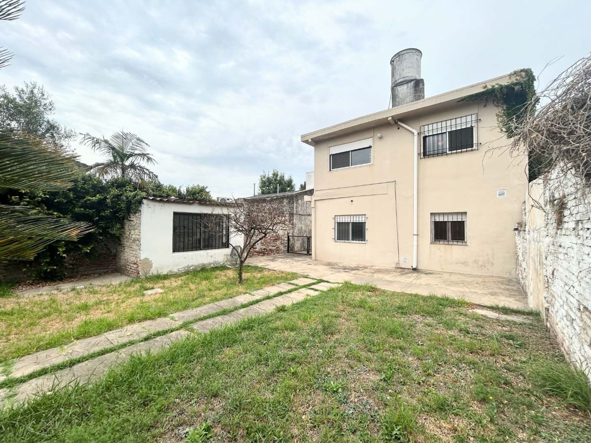 Venta casa multifamiliar 5 ambientes en Beccar
