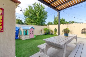 Penthouse For Sale - 2 Bedrooms with Terrace and Garage