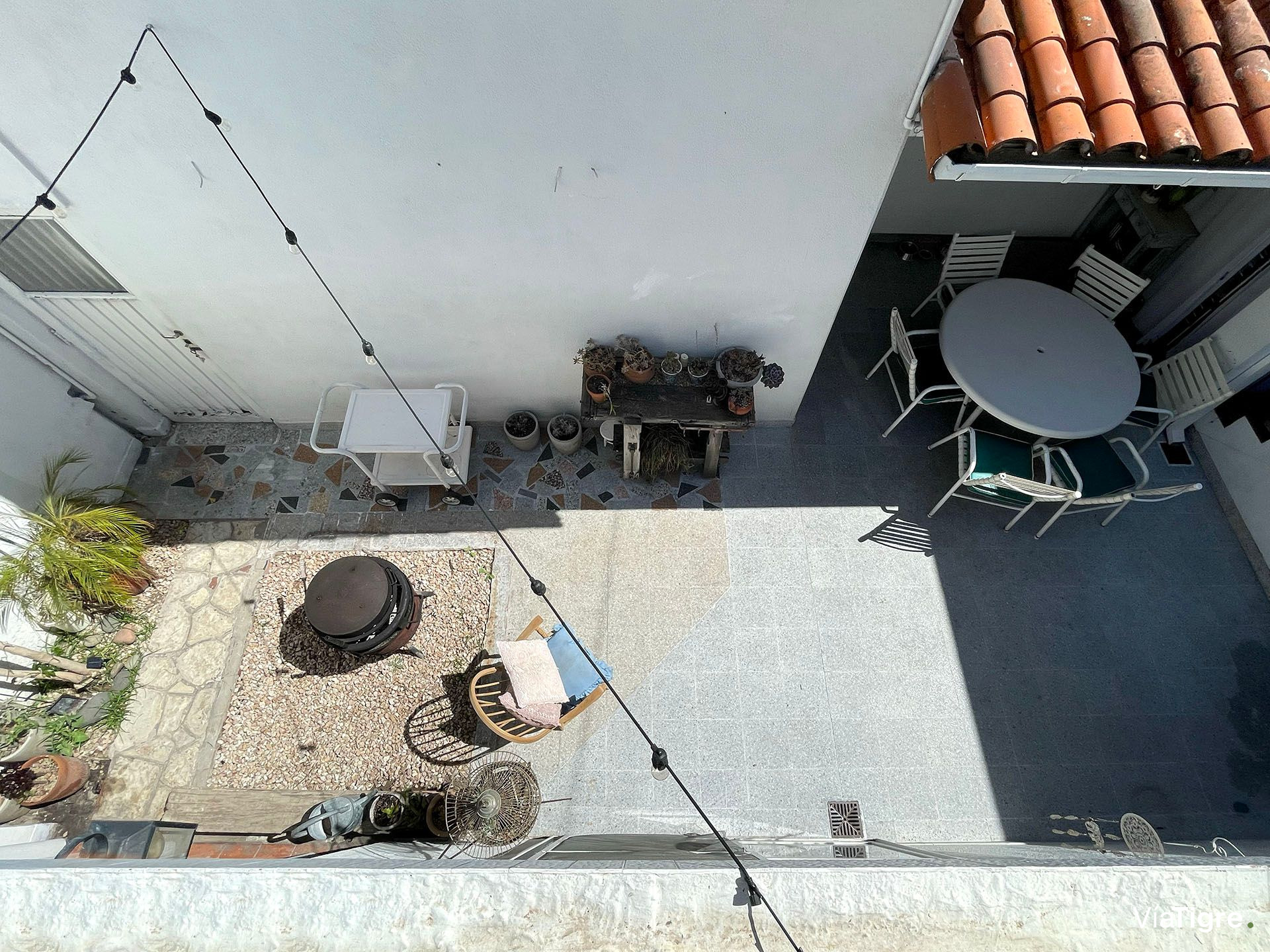 Casa 3 dormitorios c/ patio y terraza - Olivos