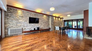 For Sale Martinez House 5-Bedroom Pool Garages