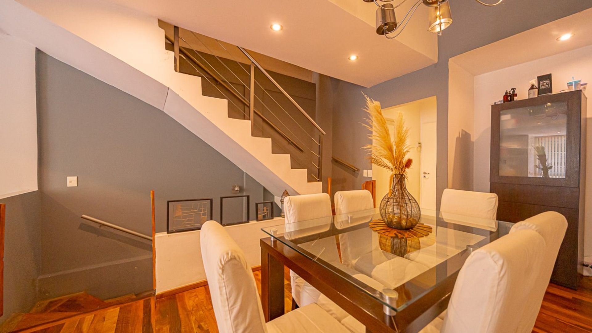 Venta Casa Duplex De Categoria En Olivos
