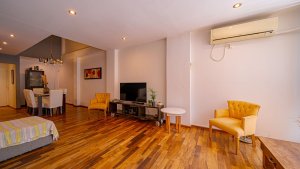 Sale Duplex House of Category in Olivos