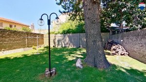 For Sale House 3‑bedroom Beccar Back Garage