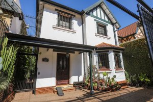 Sale House Of Magazine Olivos Fully Equipped