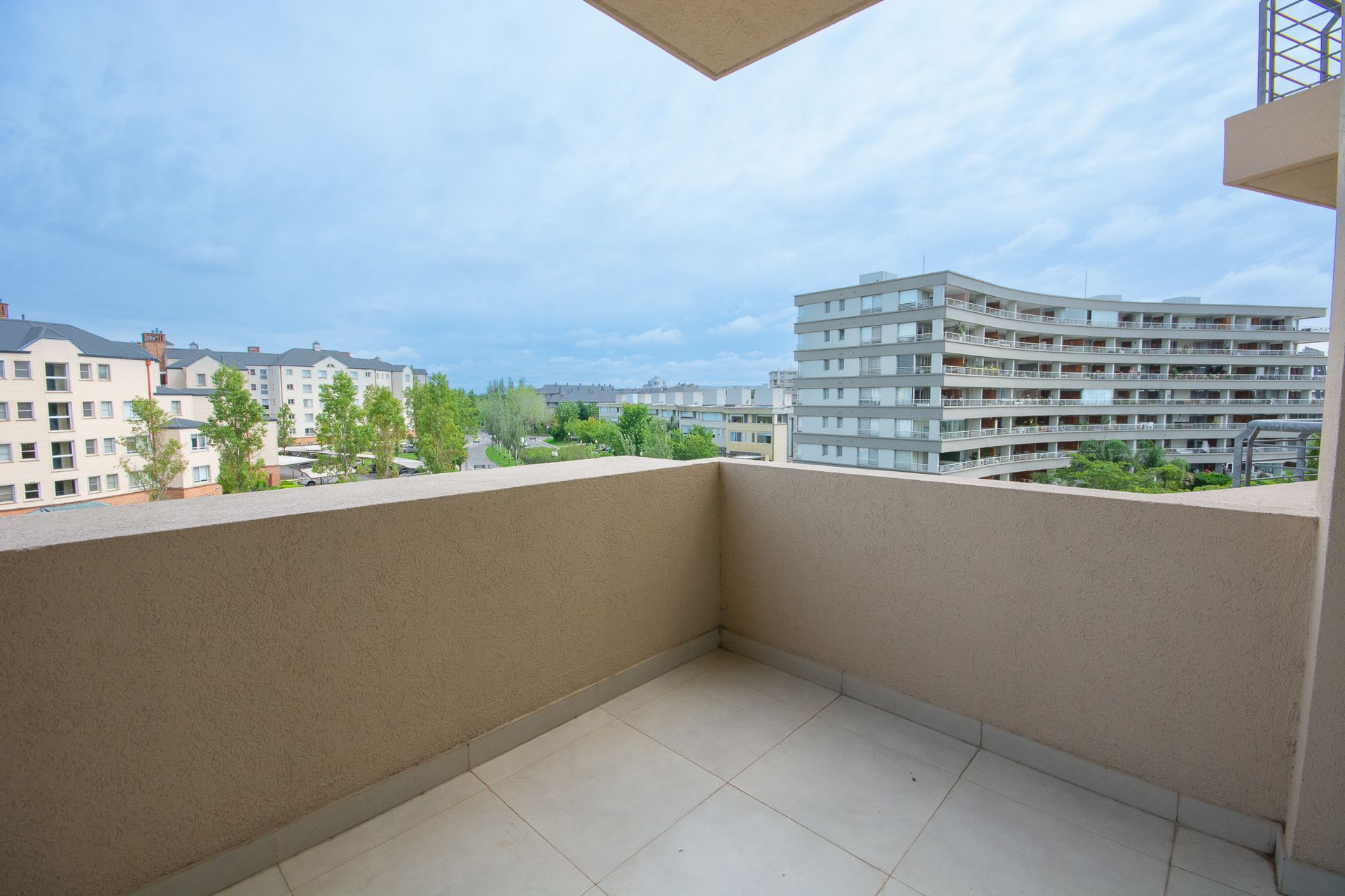 SEMIPISO NORDELTA PRAIA 4 amb vista lago central