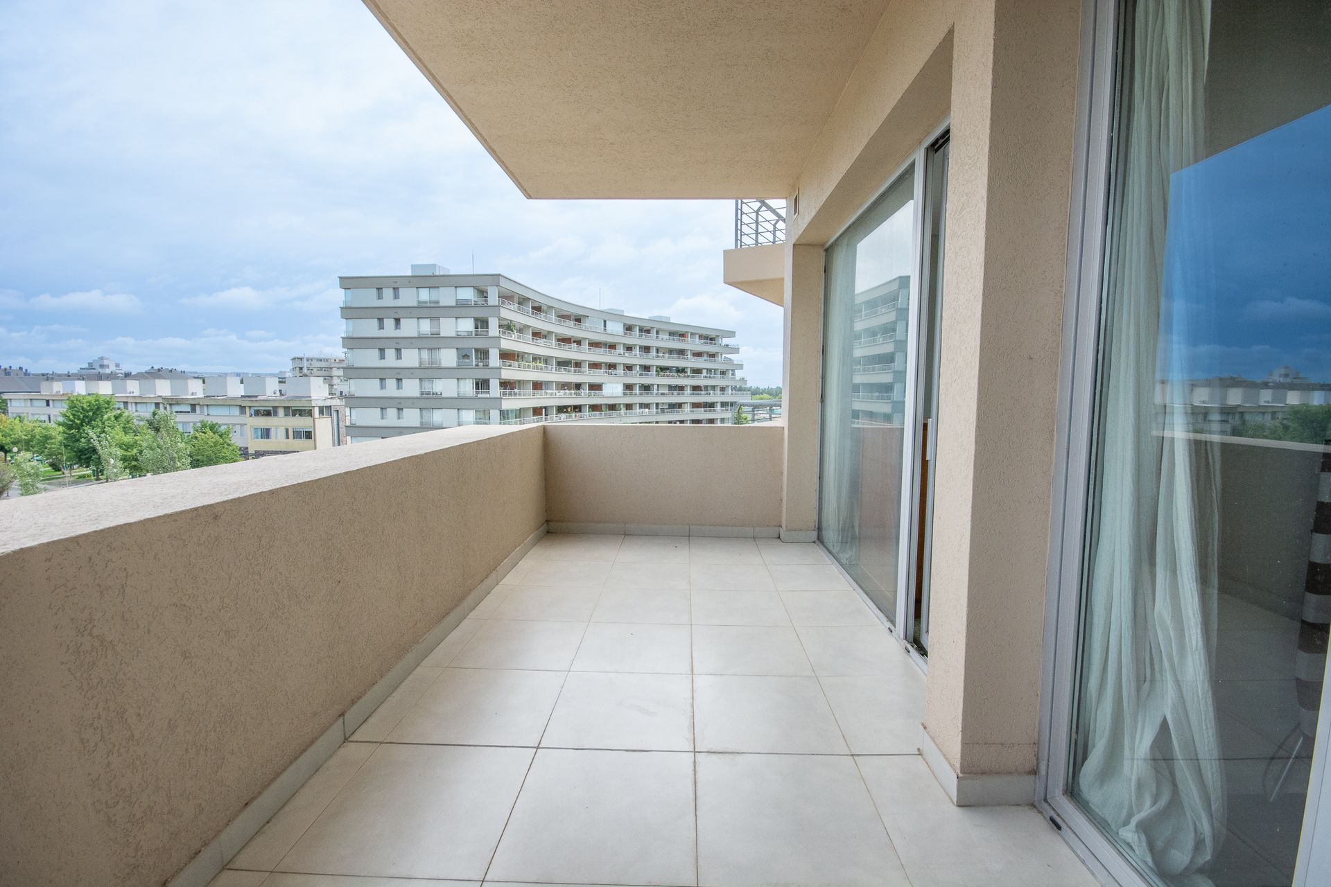 SEMIPISO NORDELTA PRAIA 4 amb vista lago central