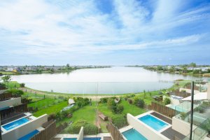 Semipiso NorDelta Praia 3‑bedroom view lake central