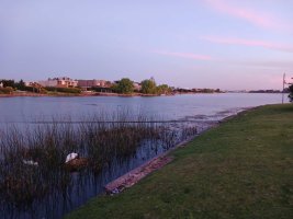 Semipiso NorDelta Praia 3‑bedroom view lake central