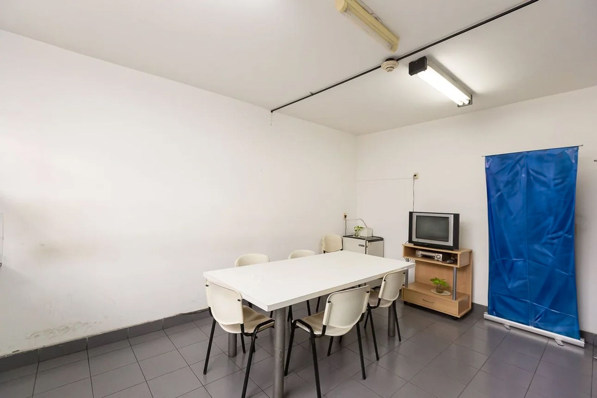 Galpon Laboratorio Con Oficinas En Villa Martelli