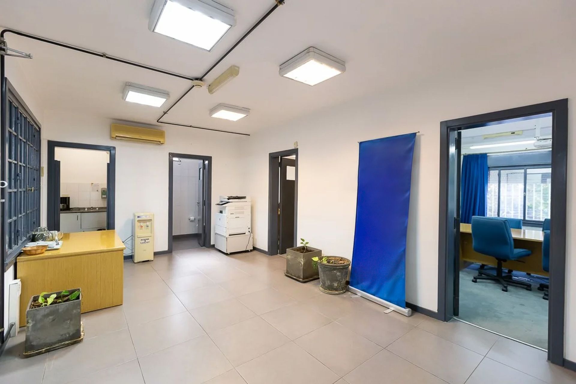 Galpon Laboratorio Con Oficinas En Villa Martelli
