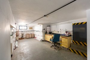 Galpon Laboratorio Con Oficinas En Villa Martelli