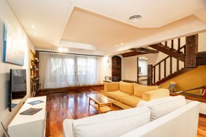 Venta Casa 5 Ambientes C/Dep Olivos Jardín Pileta