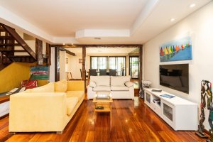 Venta Casa 5 Ambientes C/Dep Olivos Jardín Pileta