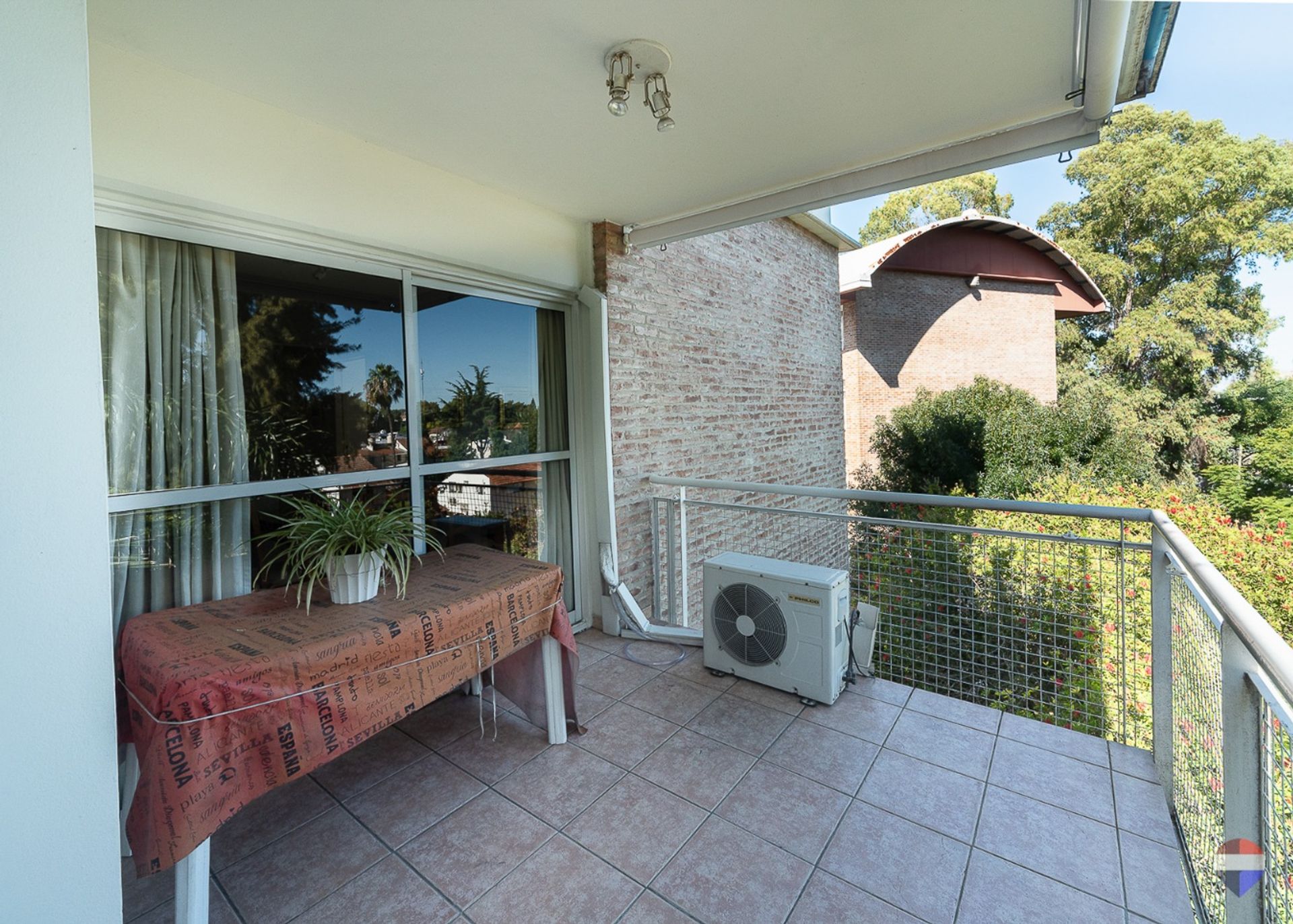 Venta - 3 Ambientes C/Cochera - Talar De Martinez
