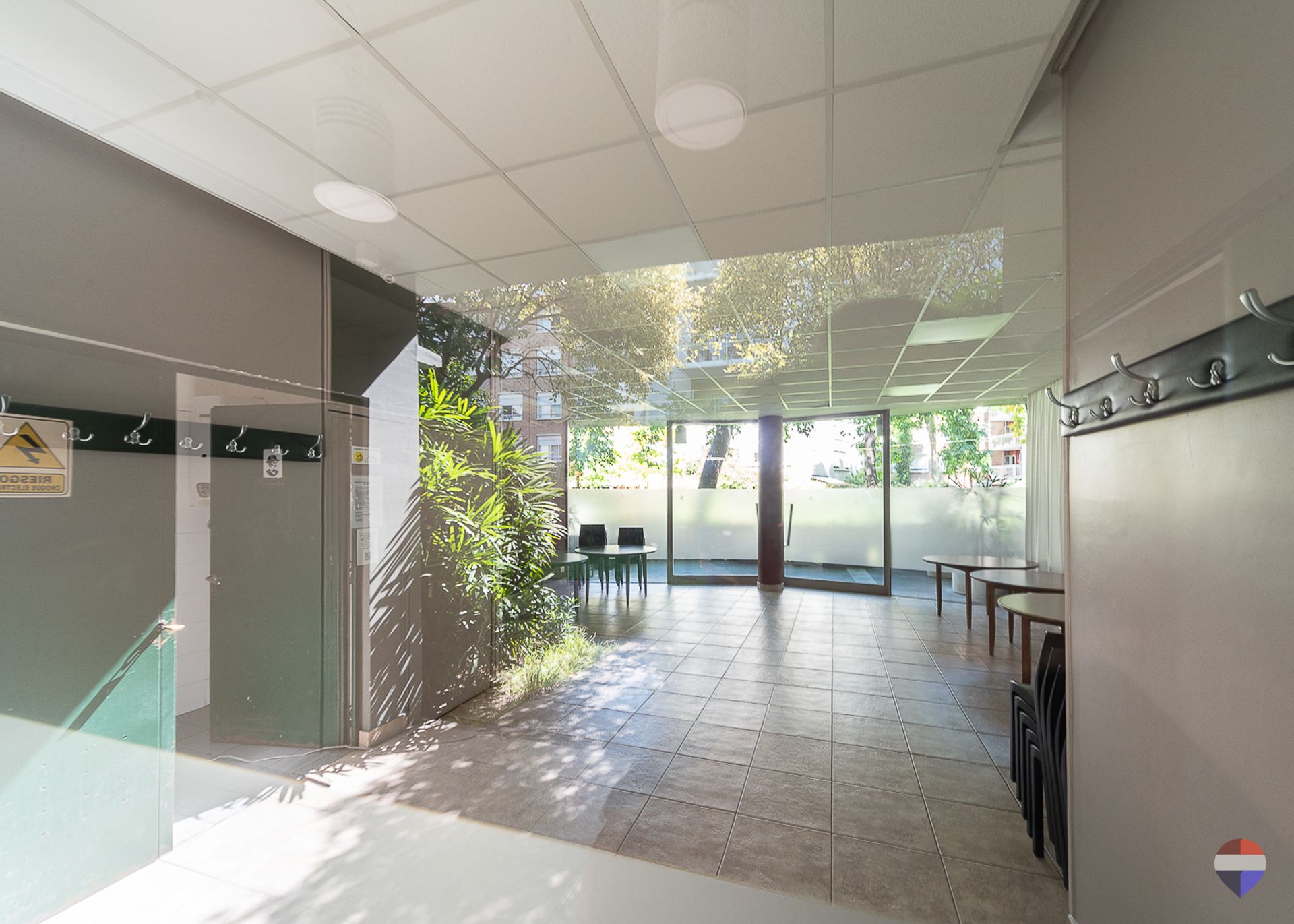 Venta - 3 Ambientes C/Cochera - Talar De Martinez
