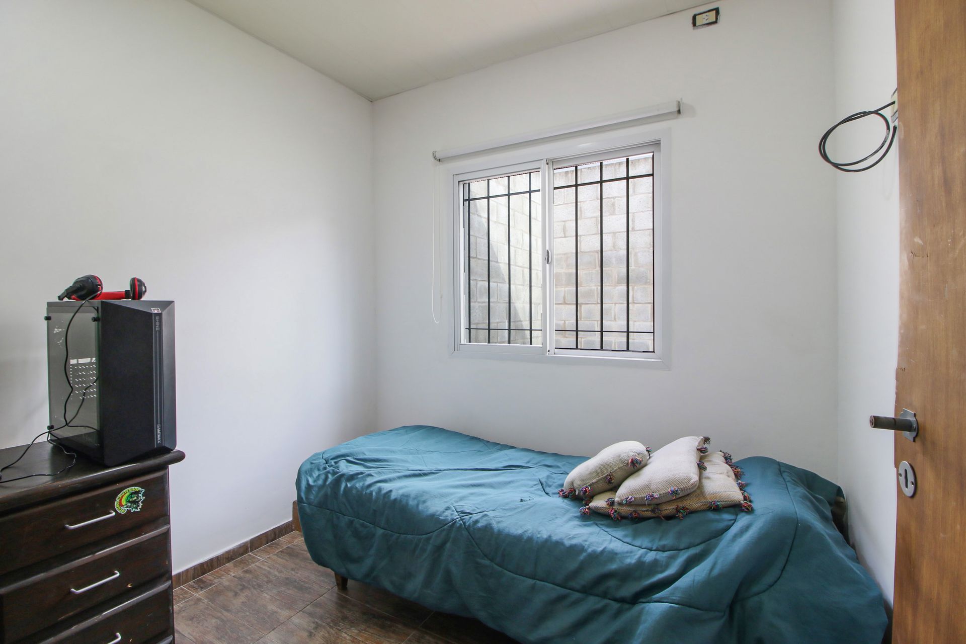 Venta lote 2 casas de 4 amb + quincho y cochera
