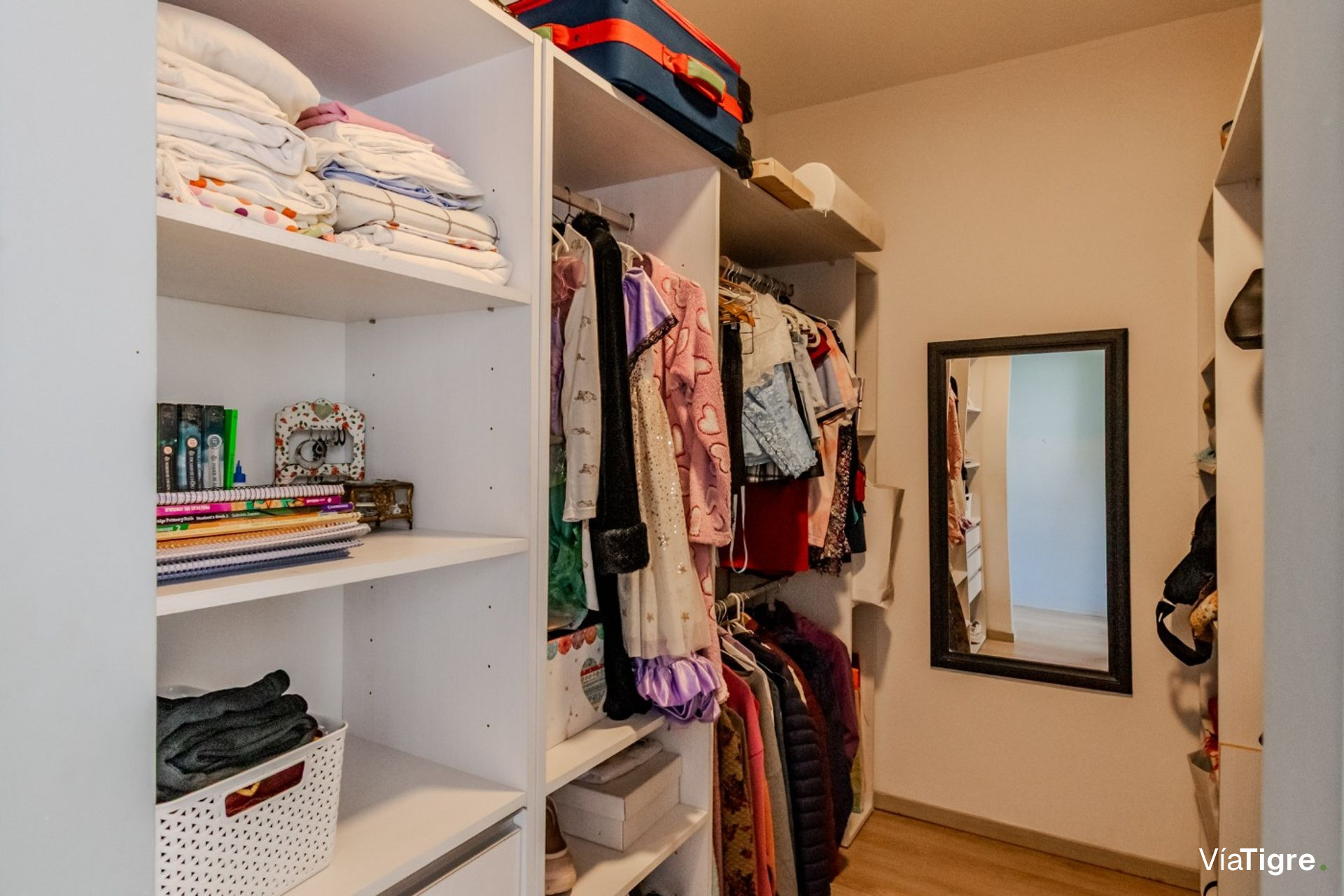 Casa en venta 5 ambientes jardin y pileta