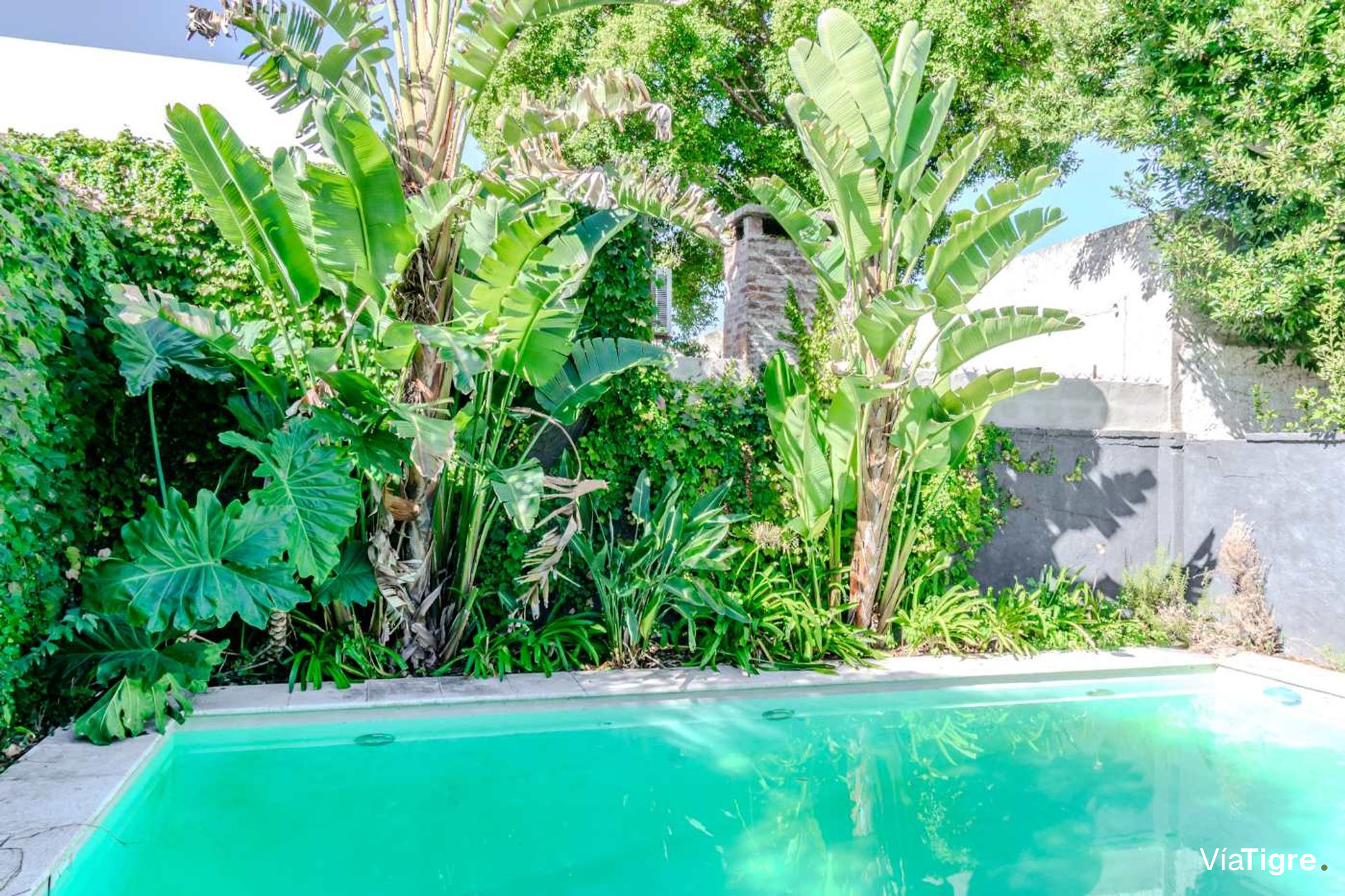 Casa en venta 5 ambientes jardin y pileta