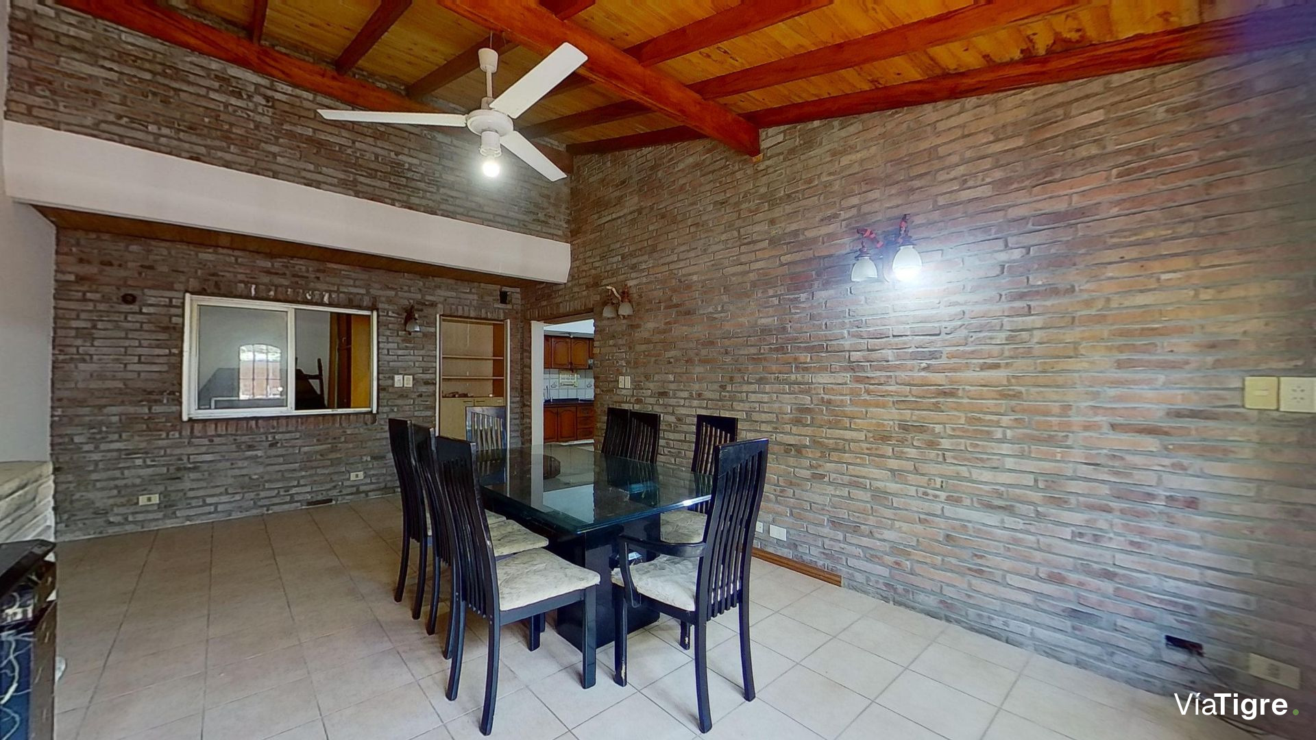 Excelente Casa San Isidro