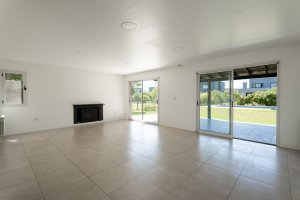 For Sale house with pool Barrio San Gabriel, Villanueva