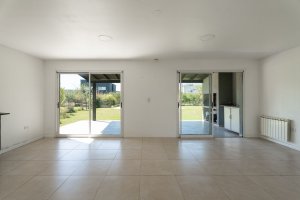 For Sale house with pool Barrio San Gabriel, Villanueva